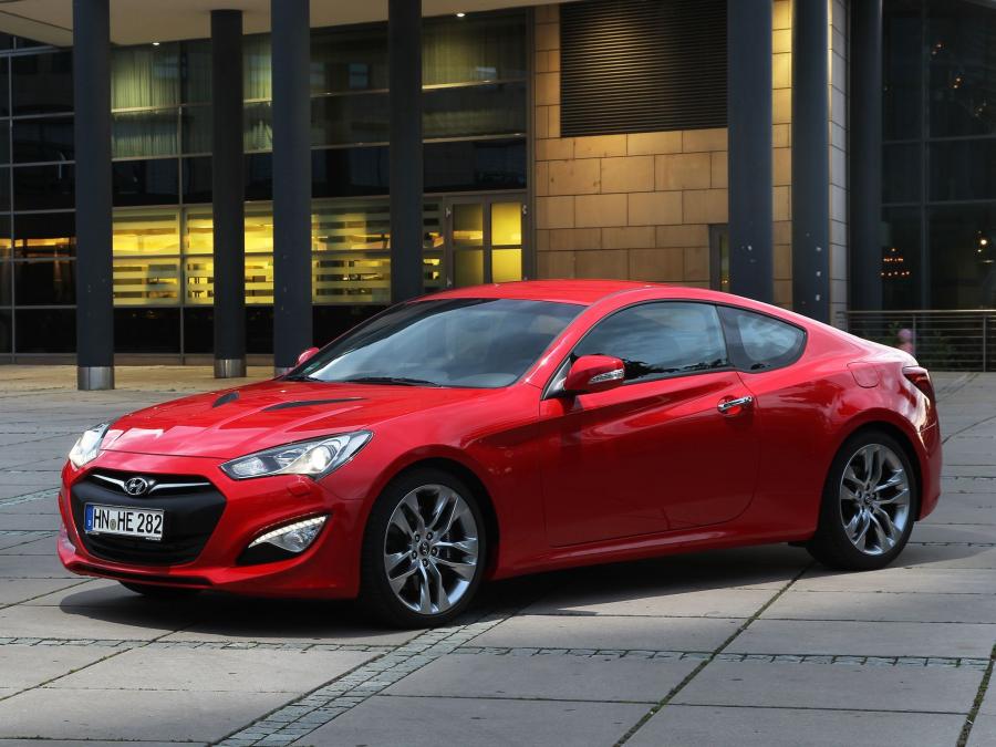  Hyundai Genesis Coupe 2012 года  (фото 2 из 16)
